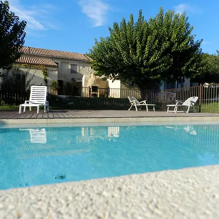 Veritable Mas Provencal Avec 3 En Pleine Nature *