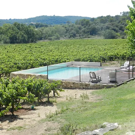 Veritable Mas Provencal Avec 3 En Pleine Nature דירה