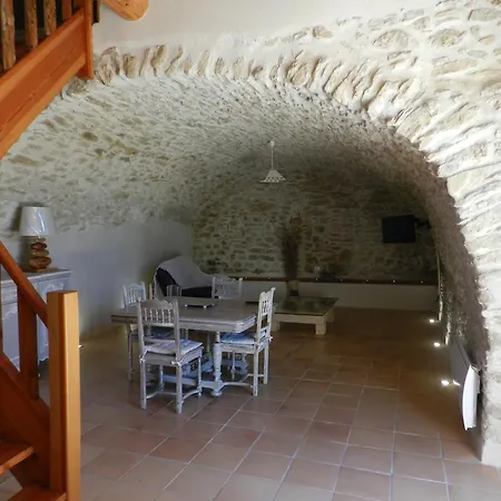 Veritable Mas Provencal Avec 3 En Pleine Nature *